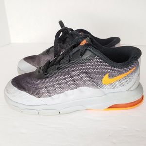 Nike Kids Toddler Air Max Invigor Size 9c Sneakers